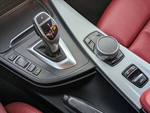 Used 2018 BMW 430i Convertible image 12