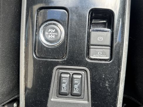 Used 2020 Mitsubishi Outlander ES AWD/4WD image 17