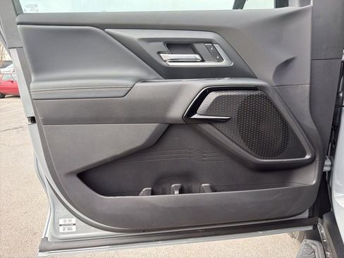 New 2026 Chevrolet Silverado EV LT image 6