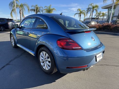 Used 2019 Volkswagen Beetle S image 8