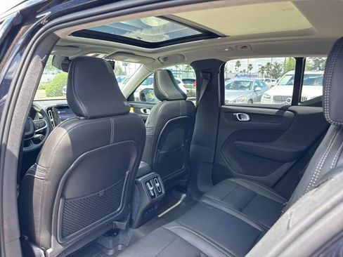 New 2025 Volvo XC40 B5 Plus w/ Protection Package Premier AWD/4WD image 23