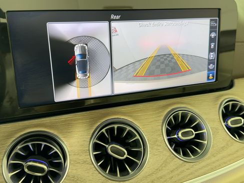 Used 2019 Mercedes-Benz E 450 Cabriolet image 23