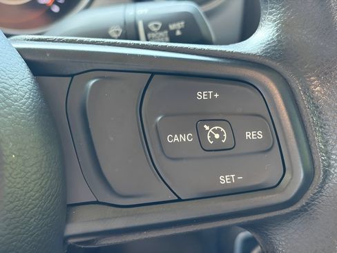 Used 2023 Jeep Gladiator Sport w/ Trailer Tow Package AWD/4WD image 17