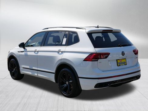 Certified 2024 Volkswagen Tiguan SE R-Line w/ MDO Package, Two-Row AWD/4WD image 5
