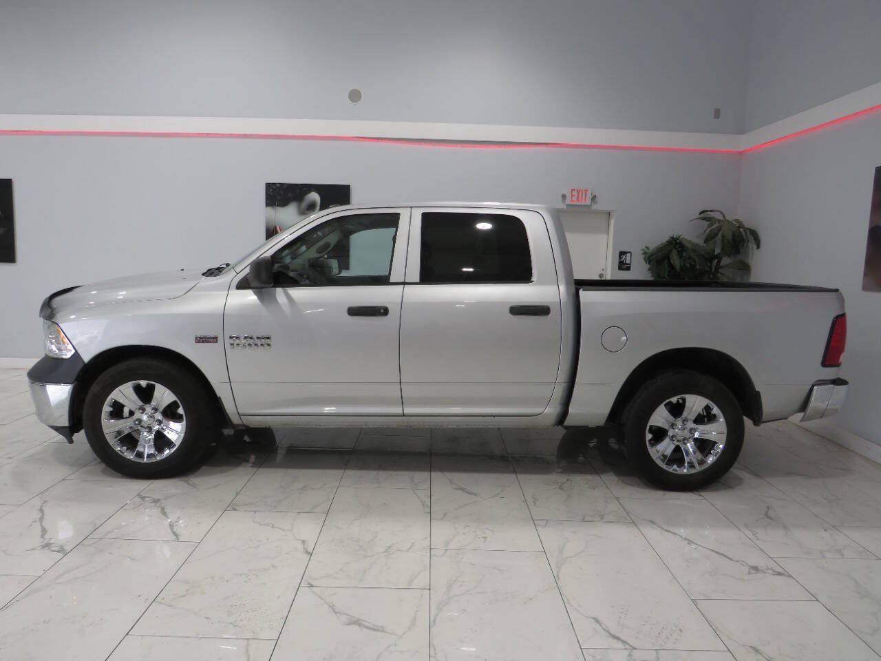Used 2015 RAM 1500 Tradesman w/ Popular Equipment Group RWD image 7