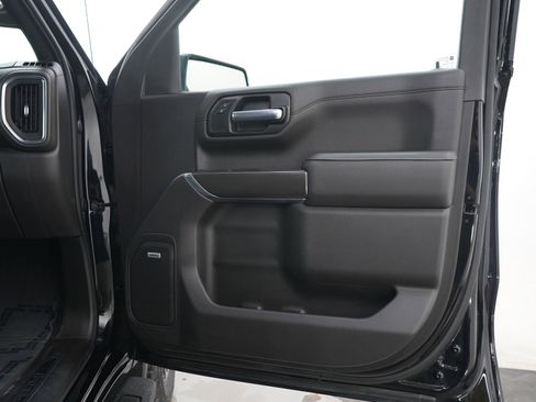Used 2021 GMC Sierra 1500 AT4 w/ AT4 Preferred Package AWD/4WD image 9