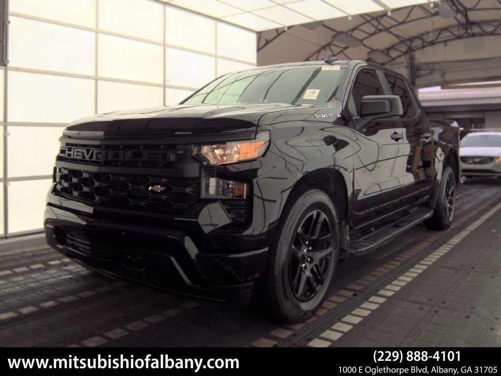 Used 2024 Chevrolet Silverado 1500 Custom RWD image 1