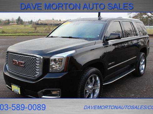 Used 2017 GMC Yukon Denali w/ Open Road Package image 2