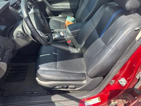 Used 2018 Nissan Altima 2.5 SR w/ SR Special Edition FWD image 4