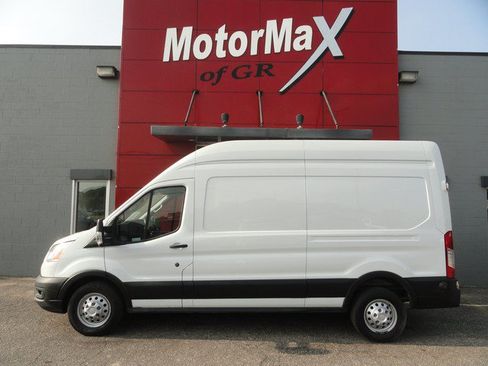Used 2020 Ford Transit 250 148 High Roof AWD w/ Interior Upgrade Package image 3