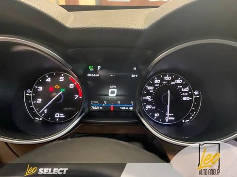 Used 2018 Alfa Romeo Stelvio Ti AWD/4WD image 15