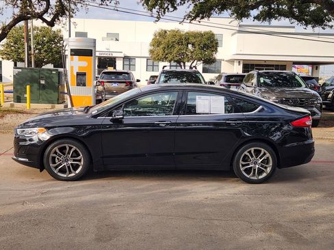 Used 2020 Ford Fusion SEL image 4