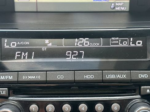 Used 2015 Honda Pilot Touring image 22