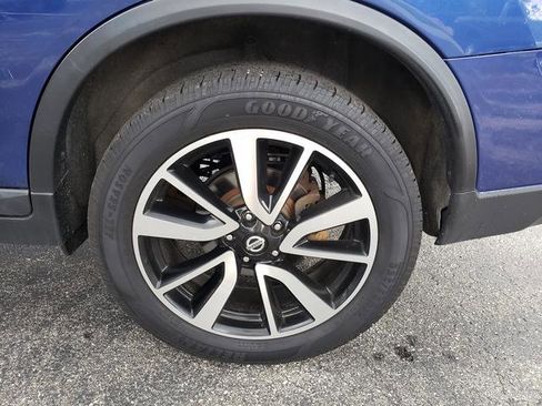 Used 2019 Nissan Rogue SL image 27