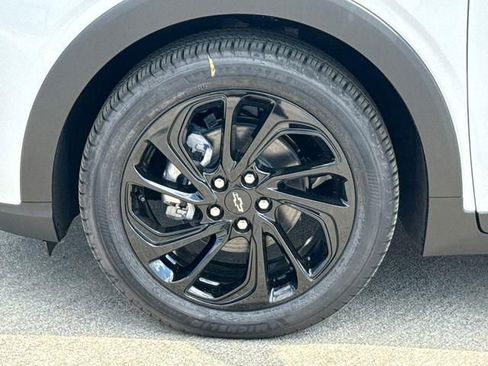 New 2027 Chevrolet Bolt RS FWD image 11