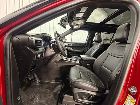 Used 2023 Ford Explorer ST w/ Equipment Group 401A AWD/4WD image 33