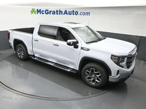 New 2026 GMC Sierra 1500 SLT w/ SLT Premium Plus Package AWD/4WD image 3