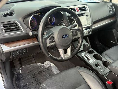 Used 2016 Subaru Outback 2.5i Limited image 13