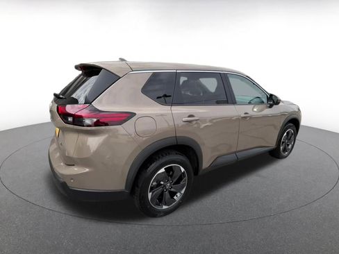Used 2025 Nissan Rogue SV AWD/4WD image 20