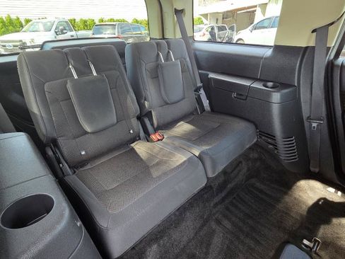 Used 2018 Ford Flex SEL AWD/4WD image 17