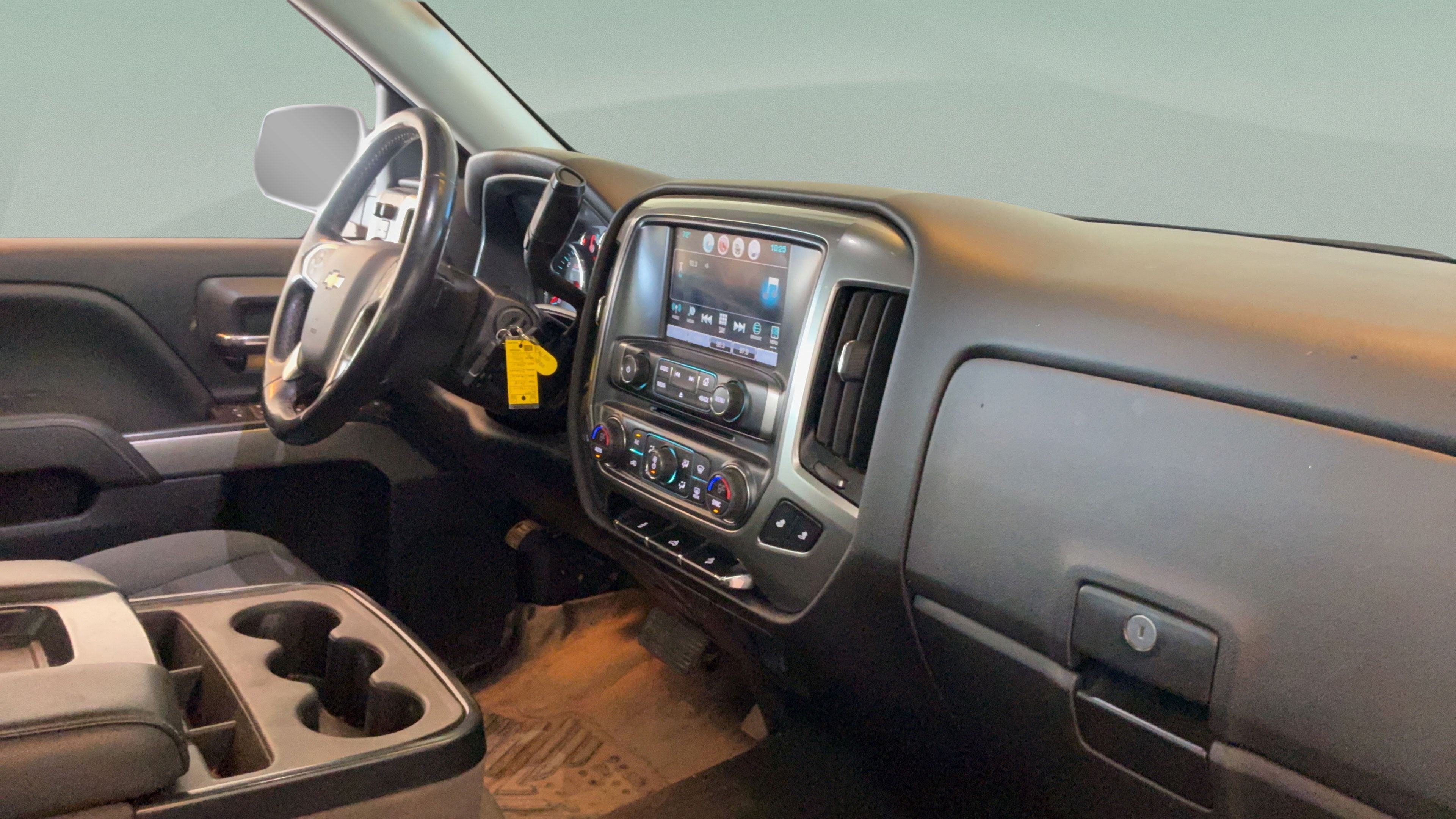 Used 2018 Chevrolet Silverado 1500 LT w/ All Star Edition AWD/4WD image 33