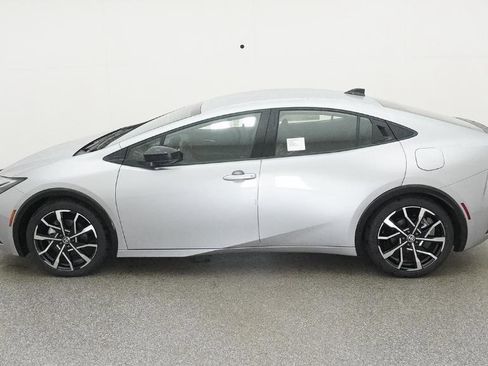 New 2026 Toyota Prius XSE image 15