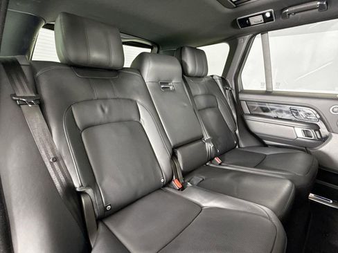 Used 2022 Land Rover Range Rover Westminster Edition image 15