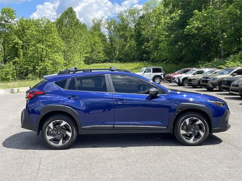 Used 2024 Subaru Crosstrek 2.5i Limited AWD/4WD image 6