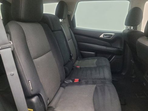 Used 2020 Nissan Pathfinder SV AWD/4WD image 19