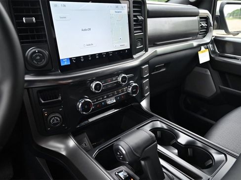 New 2025 Ford F150 Lariat w/ Equipment Group 501A Mid image 36