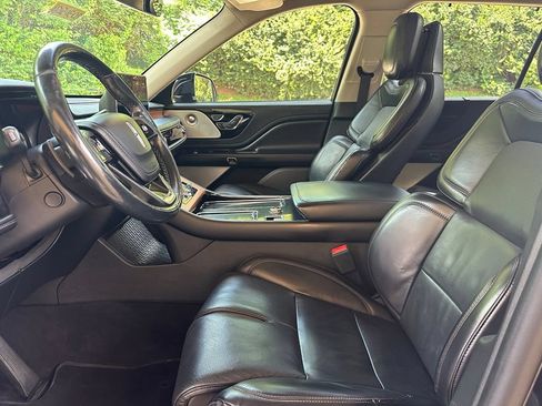 Used 2020 Lincoln Aviator Reserve w/ Equipment Group 201A AWD/4WD image 8