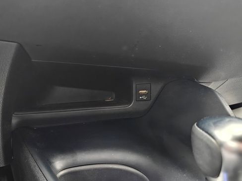 Certified 2021 Toyota C-HR LE image 25