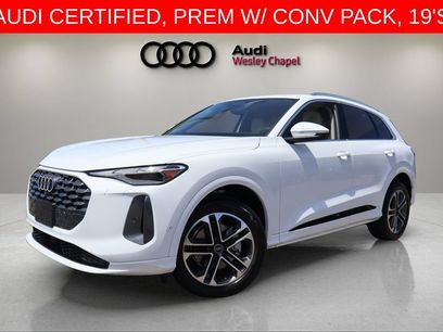 Used 2025 Audi Q5 Premium w/ Convenience Package