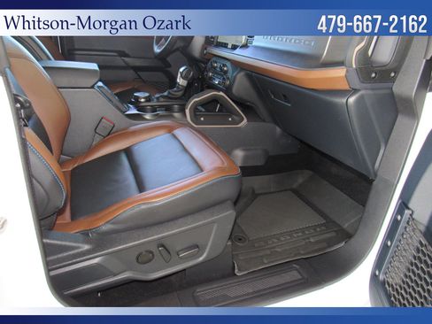 Used 2024 Ford Bronco Outer Banks AWD/4WD image 31