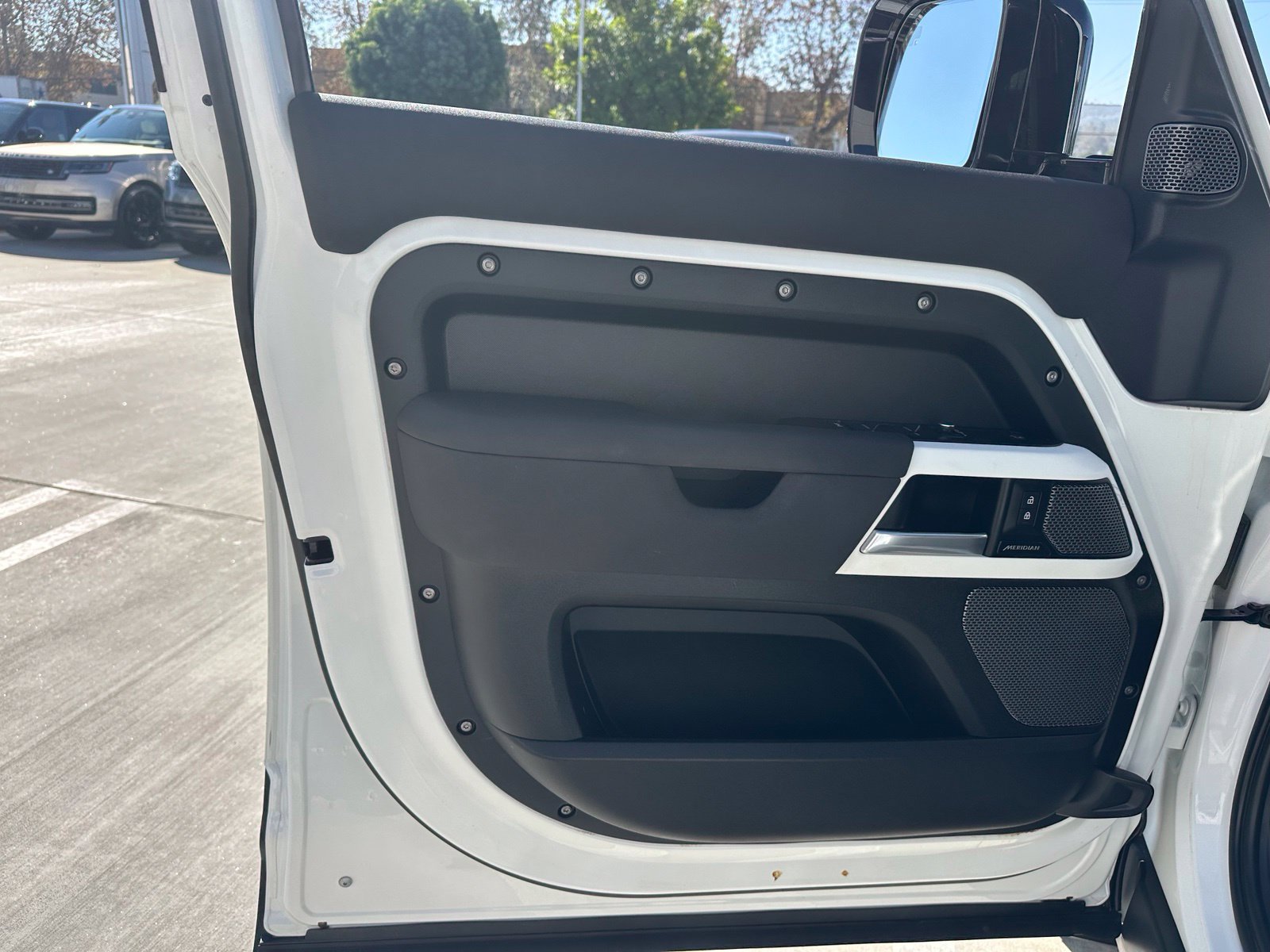 Used 2023 Land Rover Defender 110 S AWD/4WD image 17
