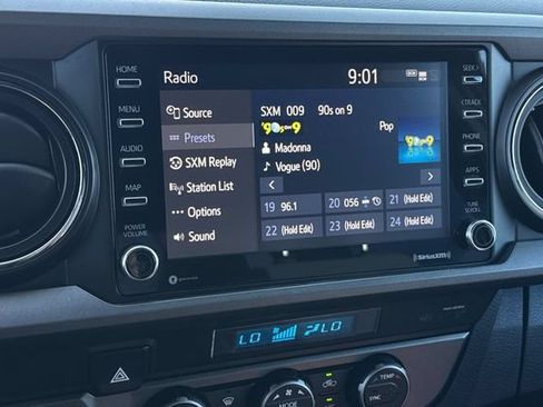 Used 2021 Toyota Tacoma TRD Off-Road w/ Technology Package RWD image 20