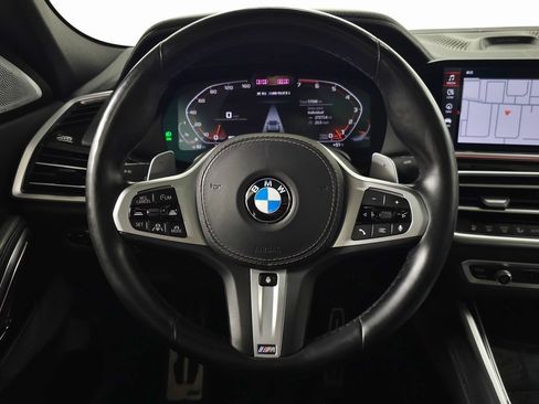 Used 2021 BMW X6 M50i w/ Executive Package image 19