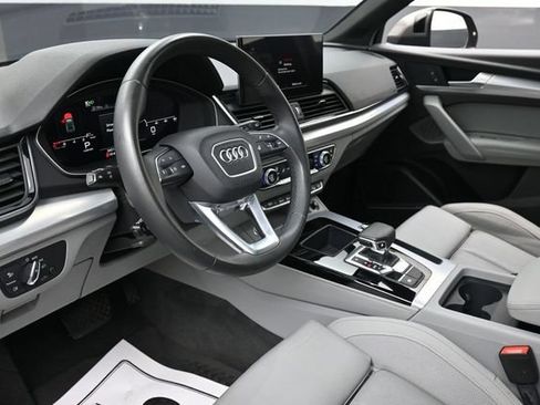 Used 2023 Audi Q5 2.0T Premium Plus w/ Premium Plus Package AWD/4WD image 14