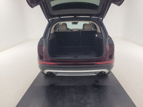 Used 2021 Lincoln Corsair Reserve AWD/4WD image 29