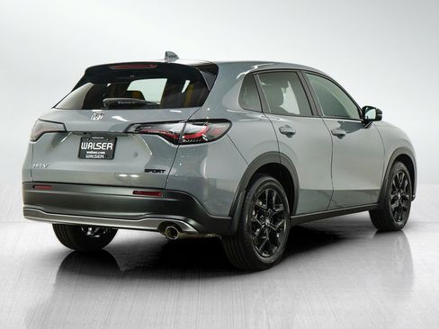 Used 2025 Honda HR-V Sport image 5