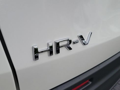 New 2027 Honda HR-V LX image 30