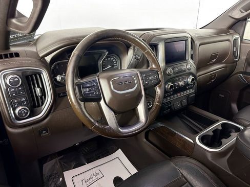 Used 2021 GMC Sierra 1500 Denali w/ Denali Ultimate Package AWD/4WD image 9