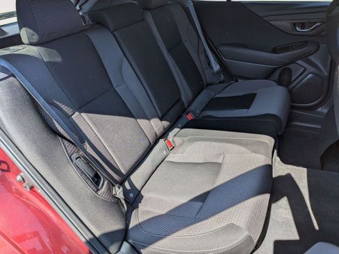 Used 2022 Subaru Outback Premium AWD/4WD image 33