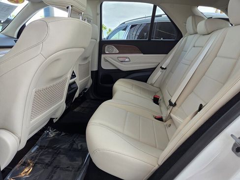 Used 2025 Mercedes-Benz GLE 350 4MATIC image 14