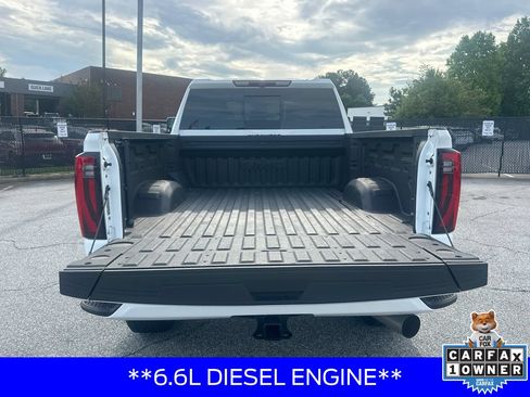 Used 2025 GMC Sierra 2500 Denali AWD/4WD image 18
