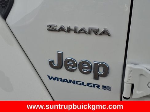 Used 2024 Jeep Wrangler Unlimited Sahara image 35