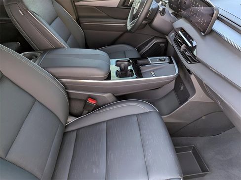 New 2025 Buick Enclave Sport Touring w/ Super Cruise Package image 18