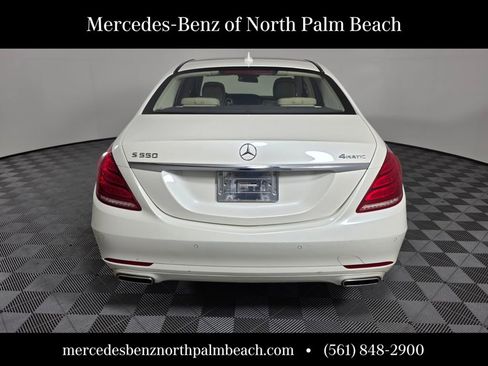 Used 2015 Mercedes-Benz S 550 4MATIC Sedan image 5