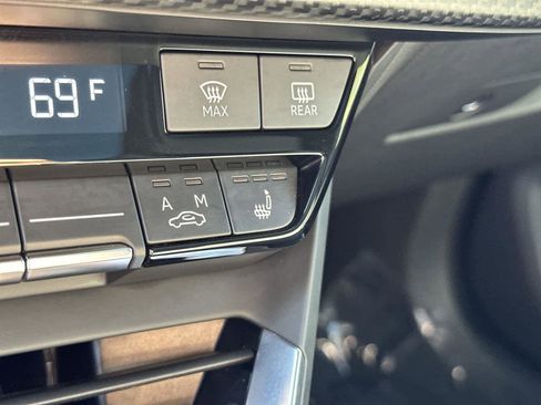 Used 2022 Audi e-tron GT Prestige w/ Prestige Package image 26