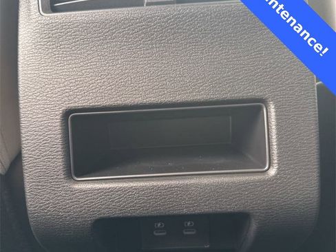 New 2025 Mitsubishi Outlander SE image 35